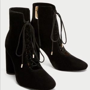 Suede boots